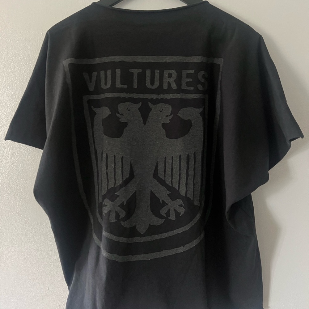 Kanye West Yeezy Black Vultures Graphic Short Tee Size 2